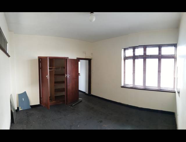 1 BEDROOM SECTIONAL TITLE FOR SALE IN GQEBERHA CENTRAL